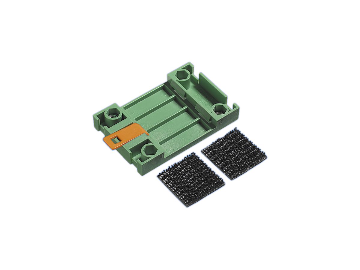 Hutschienenadapter RCO R&M mit DIN-Tragschiene